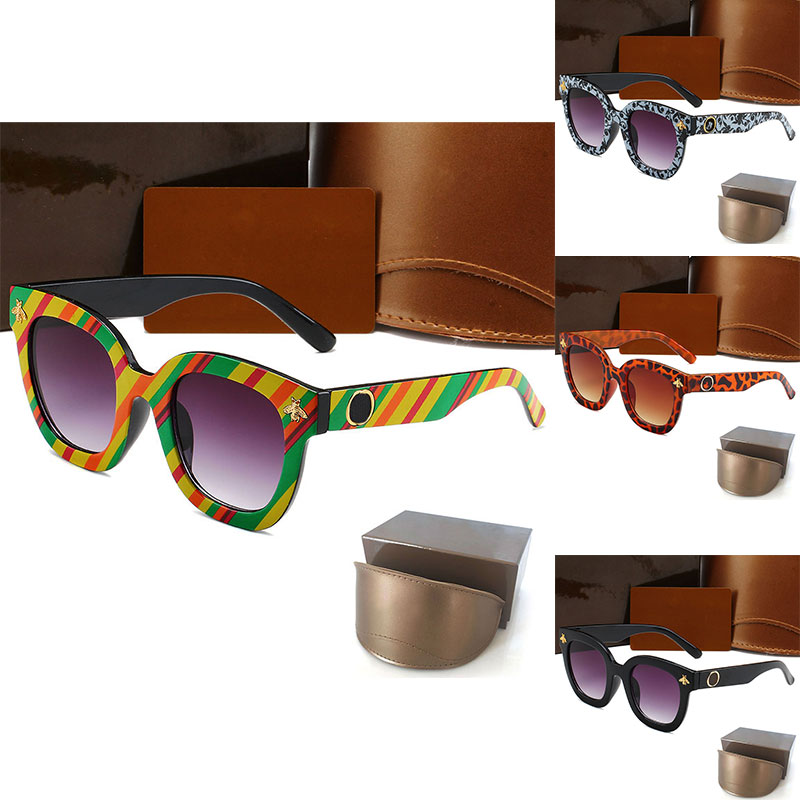 High Quality beach Womans Sunglasses Luxury vintage Men Sun glasses net red same glasses Brand men Designer eyeglass Gradient women spectacles 0116 Sun glasses
High Quality beach Womans Sunglasses Luxury vintage Men Sun glasses net red same glasses Brand men Designer eyeglass Gradient women spectacles 0116 Sun glasses