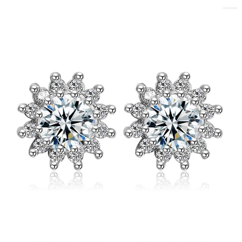 Stud Earrings 1ct White Gold Certified Moissanite Earring Studs For Women Sparkling Simulated Diamond Jewelry S925 Sterling Silver
Stud Earrings 1ct White Gold Certified Moissanite Earring Studs For Women Sparkling Simulated Diamond Jewelry S925 Sterling Silver