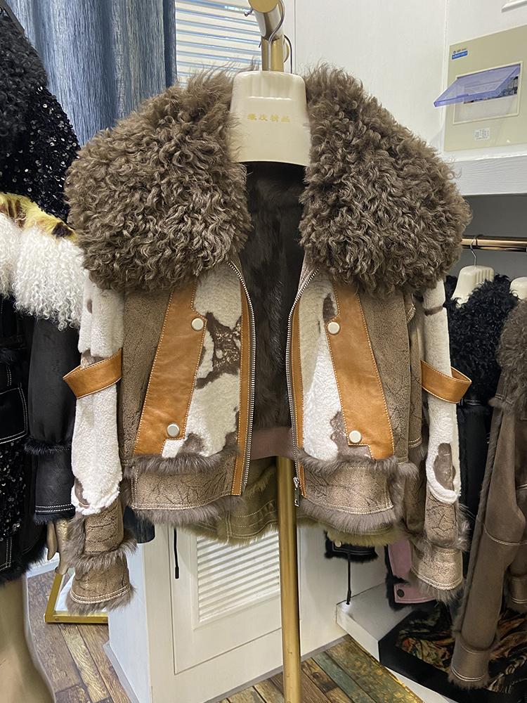 Fur 2022 Hot Sale Winter Women Real Skin Rabbit Fur Inner Warm Short Fashion Jackets Real Lamb Fur Collar Ladies Outwear, Khaki
Fur 2022 Hot Sale Winter Women Real Skin Rabbit Fur Inner Warm Short Fashion Jackets Real Lamb Fur Collar Ladies Outwear, Khaki