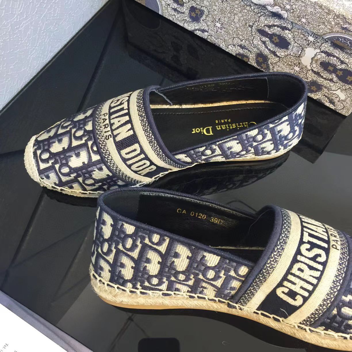 Designer Dress shoes classic lady platform fisherman shoes luxury Flat women Straw bottom casual boat shoe Metal buckle Ladies Lazy Loafers size 35-41, Customize
Designer Dress shoes classic lady platform fisherman shoes luxury Flat women Straw bottom casual boat shoe Metal buckle Ladies Lazy Loafers size 35-41, Customize
