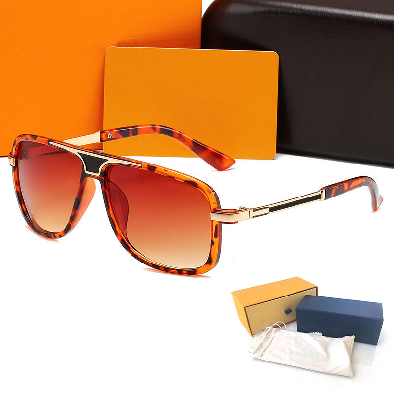 High Quality beach Womans Sunglasses Luxury vintage Mens Sun glasses net red same glasses Brand men Designer eyeglass Gradient women spectacles 3018 Sun glasses
High Quality beach Womans Sunglasses Luxury vintage Mens Sun glasses net red same glasses Brand men Designer eyeglass Gradient women spectacles 3018 Sun glasses