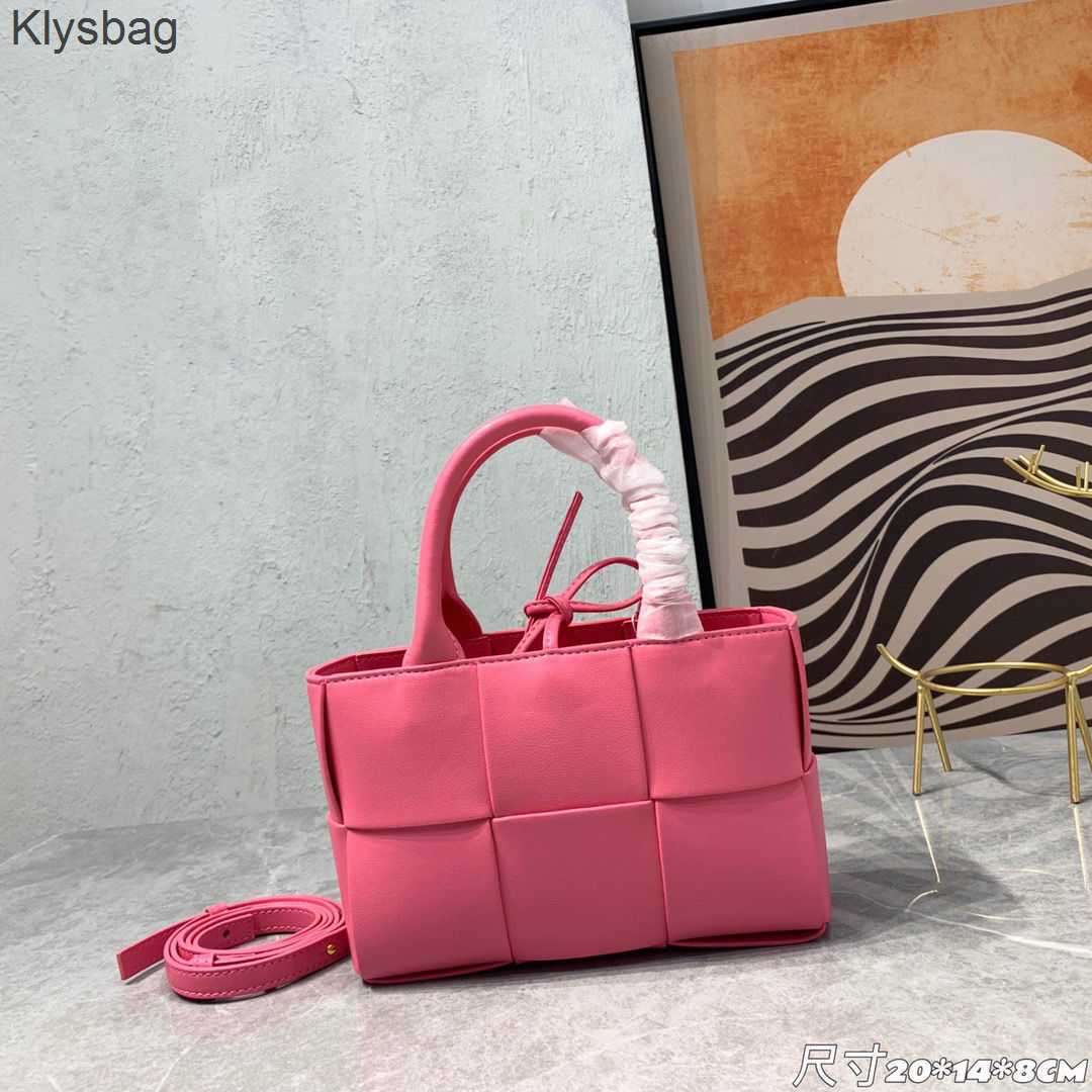 Shoulder Totes Shoulder Bags Bottegas 2023 Purse Venetas Diagonal Arco Designer Handbags Candy Arcos Tote Mini Woven One Cross Color Macaron 18hi, Black with green
Shoulder Totes Shoulder Bags Bottegas 2023 Purse Venetas Diagonal Arco Designer Handbags Candy Arcos Tote Mini Woven One Cross Color Macaron 18hi, Black with green