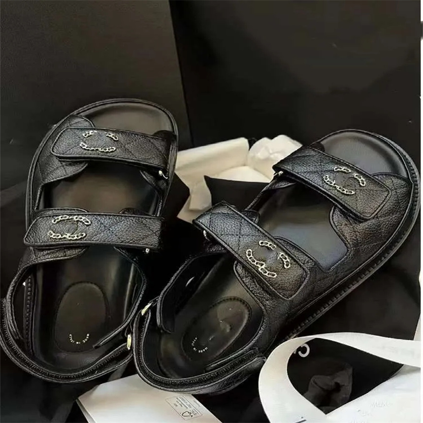 Women Sandals 2023 Designer casual slippers outer wear printed buckle flat sandals indoor and outdoor shoes, As shown in the picture1
Women Sandals 2023 Designer casual slippers outer wear printed buckle flat sandals indoor and outdoor shoes, As shown in the picture1