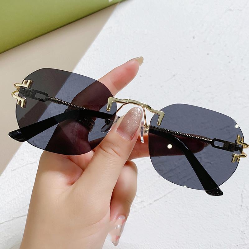 Sunglasses Luxury Rimless Square Man Frameless Gradient Sun Glasses Woman Fashion Vintage Wooden
Sunglasses Luxury Rimless Square Man Frameless Gradient Sun Glasses Woman Fashion Vintage Wooden