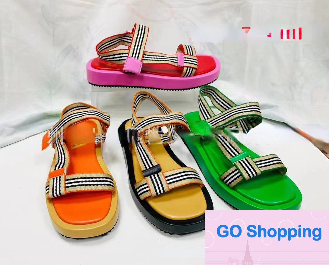 Summer Foreign Trade Flat for Outdoors Beach Sandals Women 43 Women's Large Size Sandals
Summer Foreign Trade Flat for Outdoors Beach Sandals Women 43 Women's Large Size Sandals