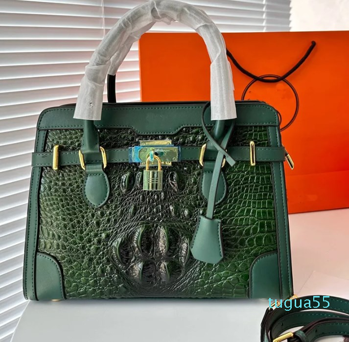 Designer-Totes Bag Women Alligator Shoulder Cross Body Bags Designer Handbags Fashion Belt Purse Soft Cowhide Tote Rivet Protection Belt Small Lock
Designer-Totes Bag Women Alligator Shoulder Cross Body Bags Designer Handbags Fashion Belt Purse Soft Cowhide Tote Rivet Protection Belt Small Lock