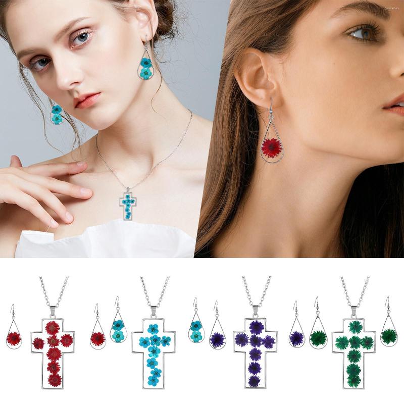 Necklace Earrings Set Heart Pendant For Women Necklaces Fashion Jewelry Natural Dried Flower Drop Glue, Picture shown
Necklace Earrings Set Heart Pendant For Women Necklaces Fashion Jewelry Natural Dried Flower Drop Glue, Picture shown