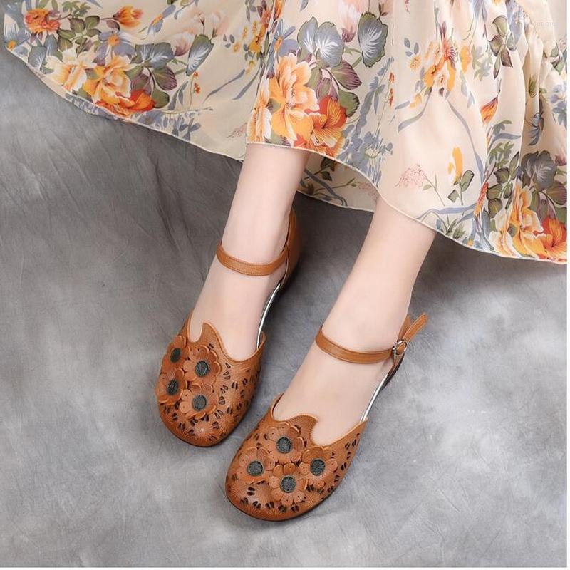 Sandals RUSHIMAN Summer Shoes Flowers Hollow Genuine Cow Leather Soft Outsole Closed Toe Casual Flat Women Fashion Buc, Rice white
Sandals RUSHIMAN Summer Shoes Flowers Hollow Genuine Cow Leather Soft Outsole Closed Toe Casual Flat Women Fashion Buc, Rice white