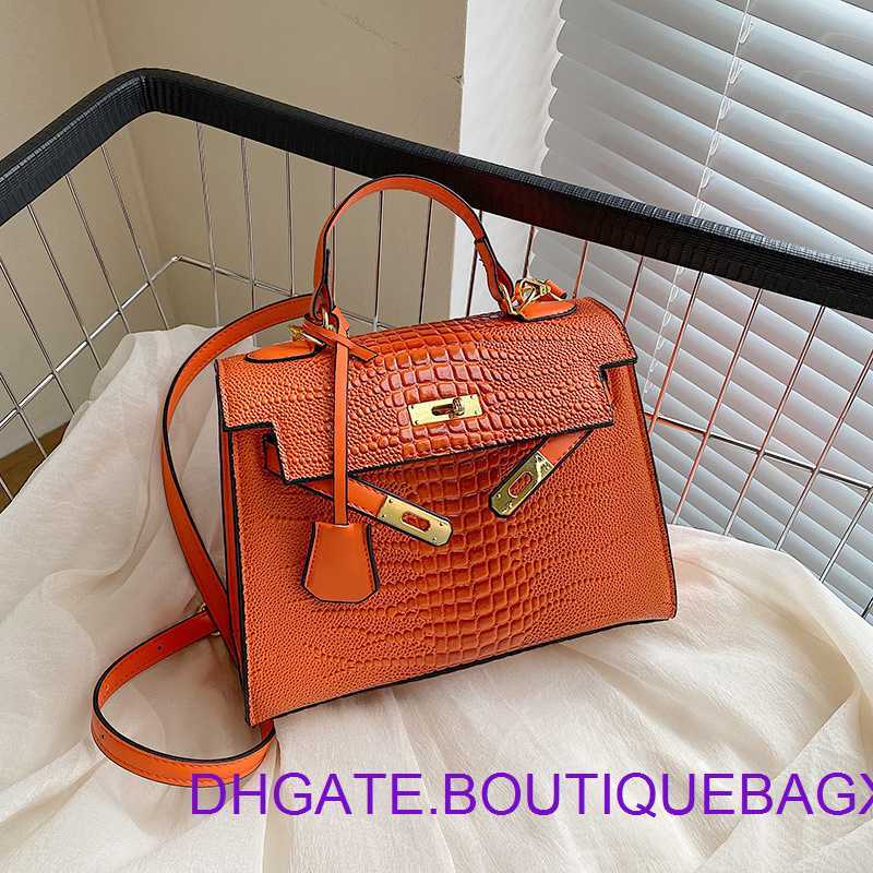 Designer Hremm Kelys's Bags for sale Fashion Crocodile Pattern Women's Handbag 2023 New Korean Cross body Shoulder Have Real Logo, Orange
Designer Hremm Kelys's Bags for sale Fashion Crocodile Pattern Women's Handbag 2023 New Korean Cross body Shoulder Have Real Logo, Orange