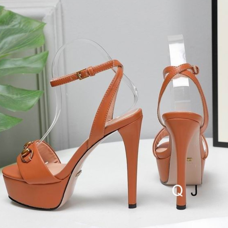 New Arrival Sandals Designer Genuine Leather Upper Versatile Best Selling Style High Heels Buckle Comfortable Explosive Casual Shoes
New Arrival Sandals Designer Genuine Leather Upper Versatile Best Selling Style High Heels Buckle Comfortable Explosive Casual Shoes