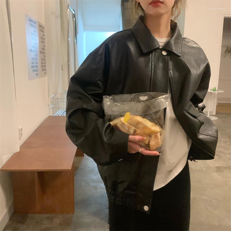 Women's Leather Vintage PU Jackets Women Black Lapel Pockets Zipper Motor Biker Jacket Punk Style Outwear Female Loose Basic Coat Tops
Women's Leather Vintage PU Jackets Women Black Lapel Pockets Zipper Motor Biker Jacket Punk Style Outwear Female Loose Basic Coat Tops