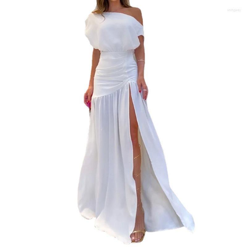Casual Dresses Women' 2023 European And American Fashion One Shoulder Waist Fold Split Solid Color Dress
Casual Dresses Women' 2023 European And American Fashion One Shoulder Waist Fold Split Solid Color Dress