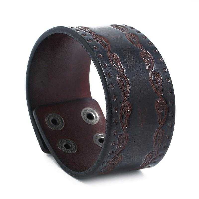 Punk Retro Cattle Leather Bracelet All Match Simple Embossing Yiwu Accessories Wholesale
Punk Retro Cattle Leather Bracelet All Match Simple Embossing Yiwu Accessories Wholesale