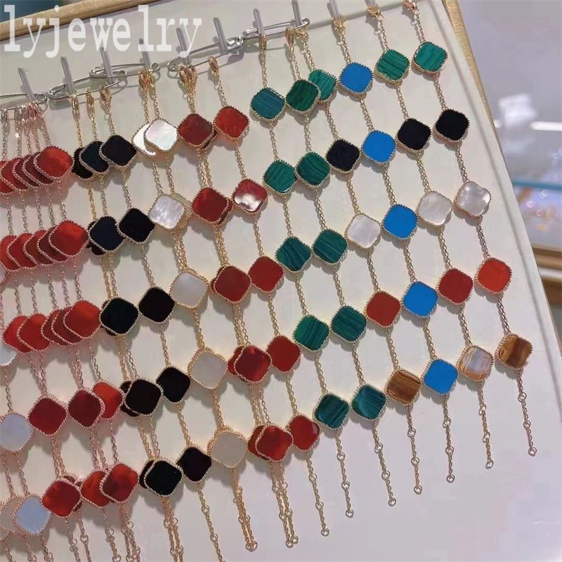 Four leaf clovers mens bracelet fine diamond bracelets nice looking womens charm trendy couples wedding metal special plated silver bracelets colorful ZB002 E23
Four leaf clovers mens bracelet fine diamond bracelets nice looking womens charm trendy couples wedding metal special plated silver bracelets colorful ZB002 E23