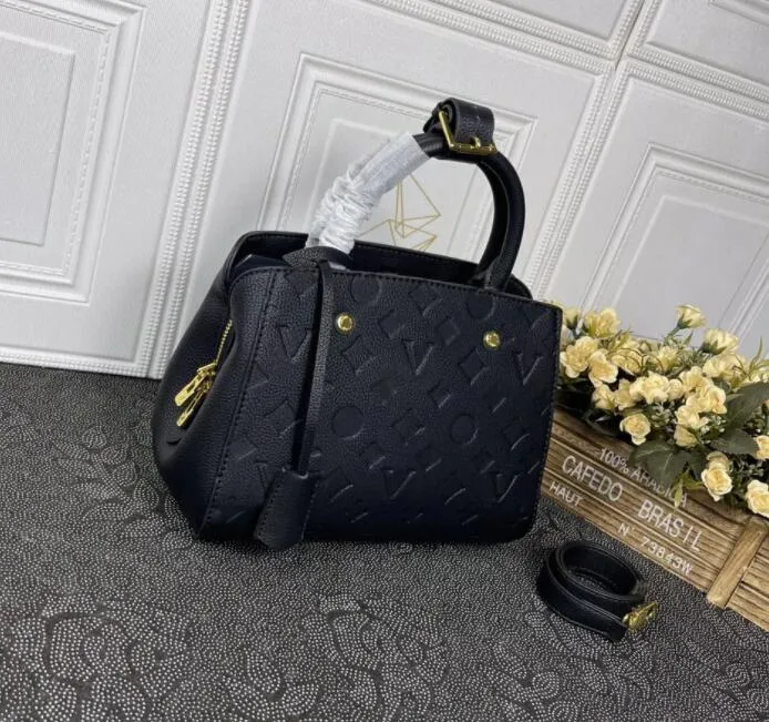 Fashion designer totes luxury handbags womens empreinte bb shoulder bags tops quality leather shopping bag flower letter crossbody ladies original purses, Brown
Fashion designer totes luxury handbags womens empreinte bb shoulder bags tops quality leather shopping bag flower letter crossbody ladies original purses, Brown