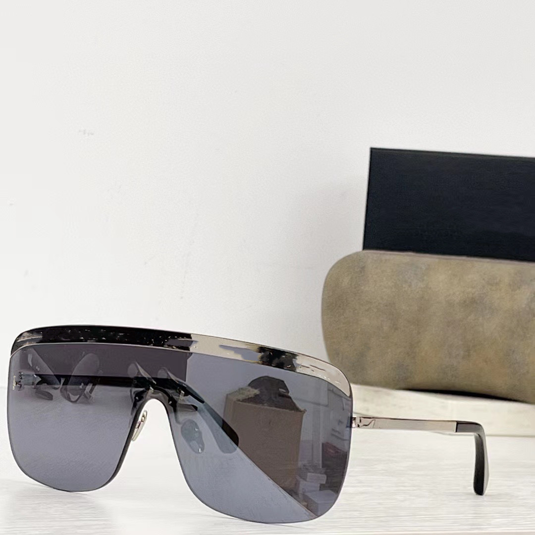 Popular Luxury Designer Sunglasses for Men Sunglasses for Women Cool Fashion Heavy Craft Square Glasses Design Officer Simple and Versatile Case Study
Popular Luxury Designer Sunglasses for Men Sunglasses for Women Cool Fashion Heavy Craft Square Glasses Design Officer Simple and Versatile Case Study