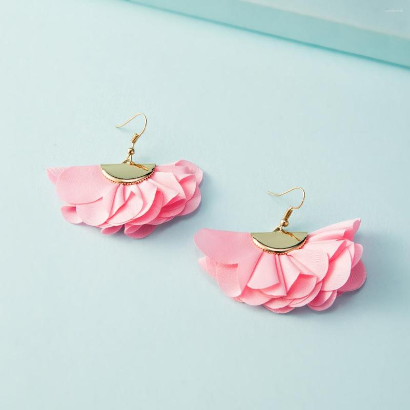 Dangle Earrings Fashion Simple And Versatile Small Fresh Flowers Niche Design Personality Geometric Street S Ladies Only Beautiful
Dangle Earrings Fashion Simple And Versatile Small Fresh Flowers Niche Design Personality Geometric Street S Ladies Only Beautiful
