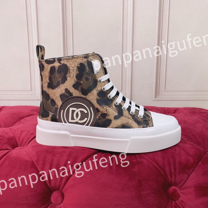 New top Hot Luxury Casual Shoes Leather Sneaker Designer Men Women Fashion Sneakers With Mens Trainers, 02
New top Hot Luxury Casual Shoes Leather Sneaker Designer Men Women Fashion Sneakers With Mens Trainers, 02