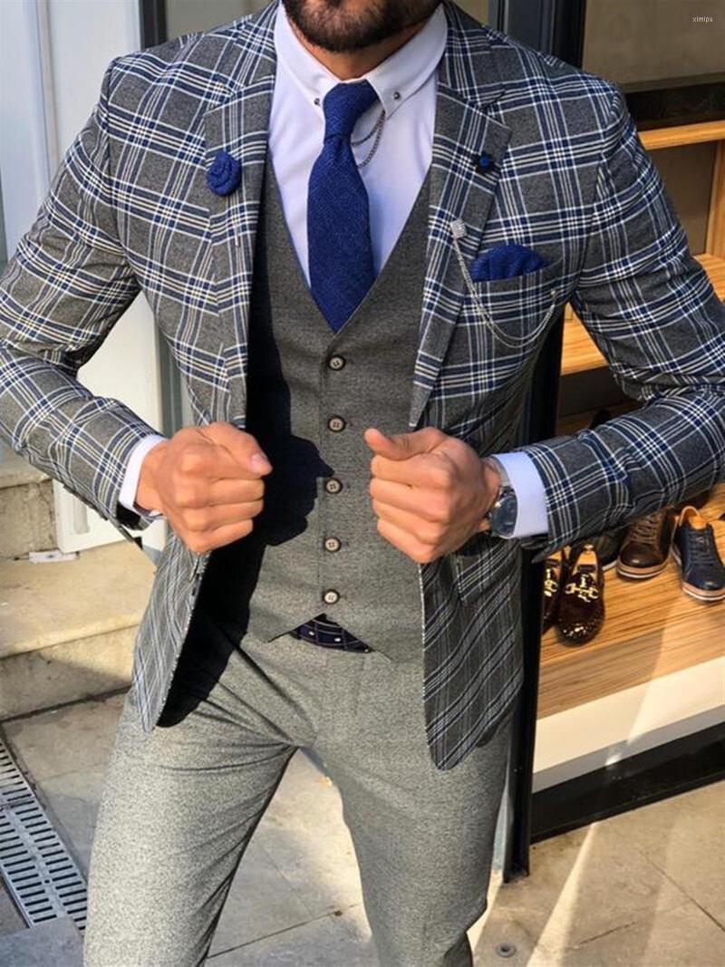 Men's Suits Men's Suit Grey Plaid Wedding Blazer Set Slim Fit 3Piece Groom Tuxedo Custom Large Size Male Clothing (Jacket Vest Pants), White
Men's Suits Men's Suit Grey Plaid Wedding Blazer Set Slim Fit 3Piece Groom Tuxedo Custom Large Size Male Clothing (Jacket Vest Pants), White