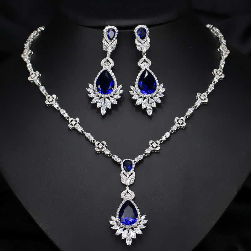 2pcs/set Graceful Luxury Designer Jewelry Set Woman Earrings Necklace Blue Red AAA Cubic Zirconia Copper Needle Clip-on Earring Necklaces for Bride Wedding Gift Box, Silver
2pcs/set Graceful Luxury Designer Jewelry Set Woman Earrings Necklace Blue Red AAA Cubic Zirconia Copper Needle Clip-on Earring Necklaces for Bride Wedding Gift Box, Silver
