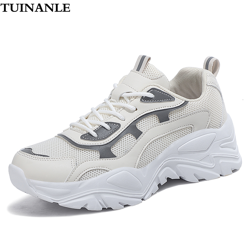 Dress Shoes TUINANLE Sneaker Vulcanize Female Black White Platform Thick Sole Running Casual Ladies Tenis Feminino 230509
Dress Shoes TUINANLE Sneaker Vulcanize Female Black White Platform Thick Sole Running Casual Ladies Tenis Feminino 230509
