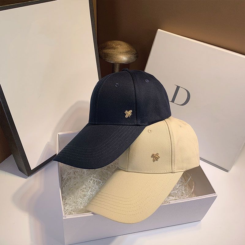 Little bee extended brim baseball hat female Internet celebrity Korean version fashion shade cap trend shows small face, No box
Little bee extended brim baseball hat female Internet celebrity Korean version fashion shade cap trend shows small face, No box