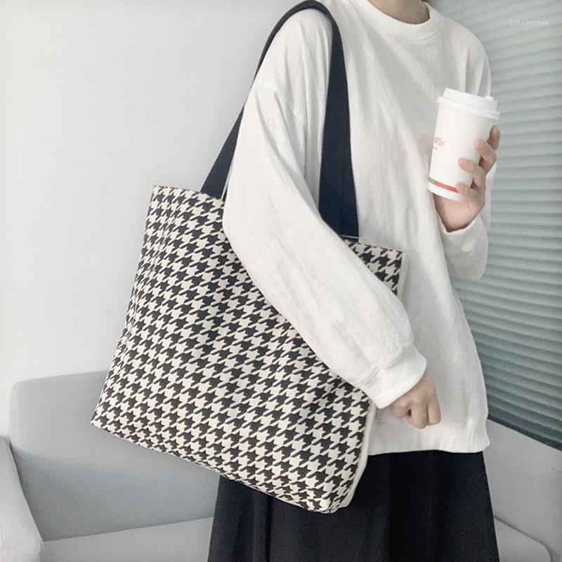 Evening Bags Houndstooth Pattern Women Canvas Shopping Retro All-match Ladies Large Shoulder Bag Simple Female Daily Casual Tote Handbag, Plaid
Evening Bags Houndstooth Pattern Women Canvas Shopping Retro All-match Ladies Large Shoulder Bag Simple Female Daily Casual Tote Handbag, Plaid