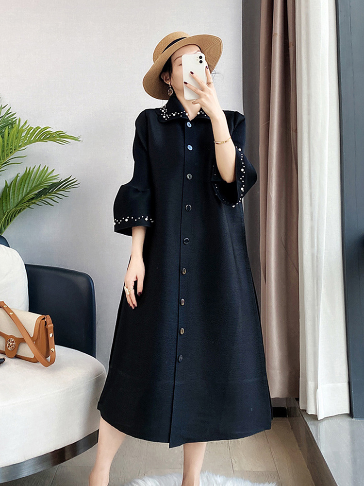 Casual Dresses LANMREM Flare Sleeves Pleated Dress Women Single Breasted Turn Down Collar Female Fashion Dress Spring Summer 2R1293 230509