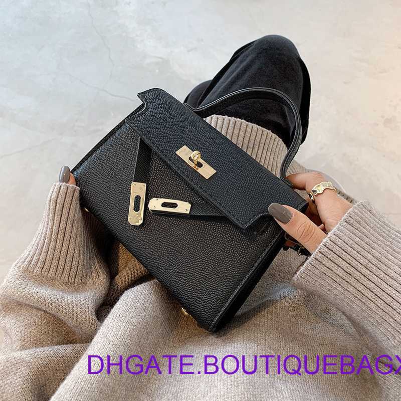 Designer Hremm Kelys's Bags for sale Small bag hand women's new trend single shoulder backpack simple texture cross-body Have Real Logo, Brown
Designer Hremm Kelys's Bags for sale Small bag hand women's new trend single shoulder backpack simple texture cross-body Have Real Logo, Brown