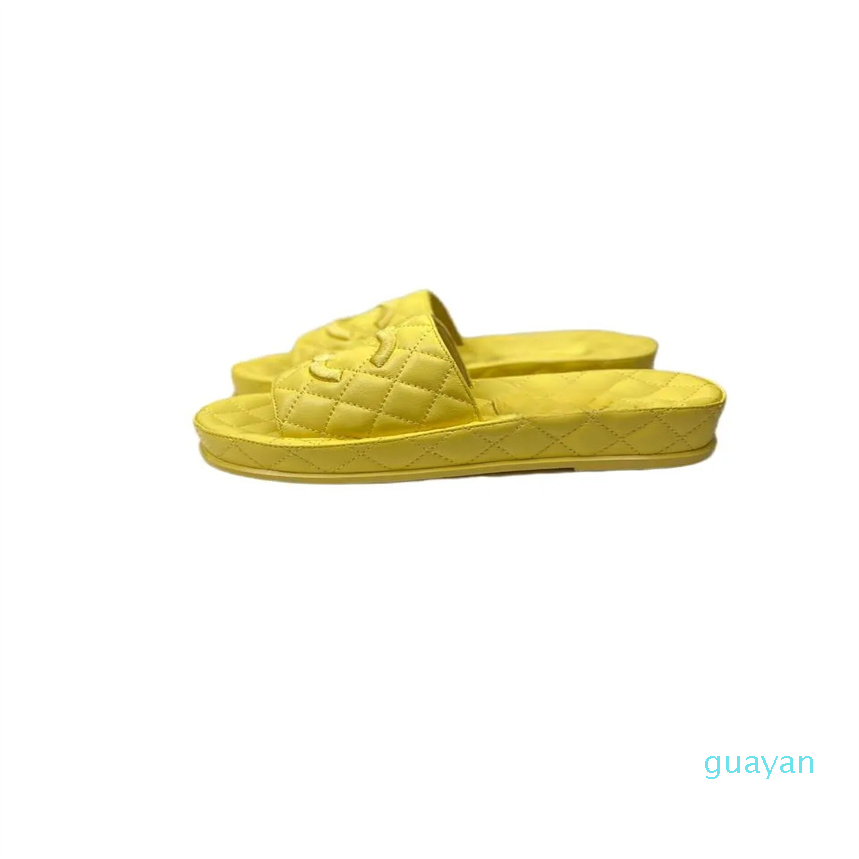 2023 Women Sandals Designer Sandals Indoor and Outdoor Summer Diamond Checker Thick Sole Comfortable Flat Bottom Slippers, As shown in the picture1
2023 Women Sandals Designer Sandals Indoor and Outdoor Summer Diamond Checker Thick Sole Comfortable Flat Bottom Slippers, As shown in the picture1
