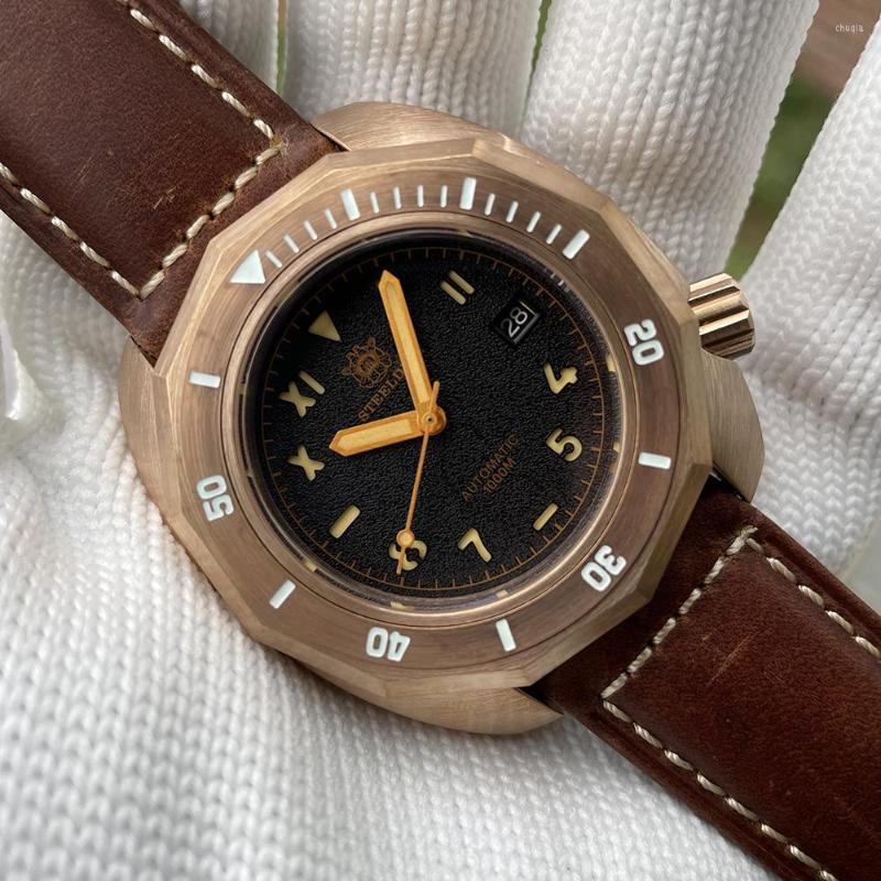 Wristwatches STEELDIVE Men' 1000m Waterproof Watch SD1946S CUSN8 Bronze 44.5mm Case Japan NH35 Self-winding Movement Mechanical, 46s-hr
Wristwatches STEELDIVE Men' 1000m Waterproof Watch SD1946S CUSN8 Bronze 44.5mm Case Japan NH35 Self-winding Movement Mechanical, 46s-hr