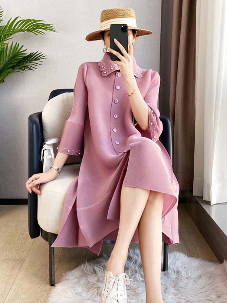 Casual Dresses LANMREM Flare Sleeves Pleated Dress Women Single Breasted Turn Down Collar Female Fashion Dress Spring Summer 2R1293 230509