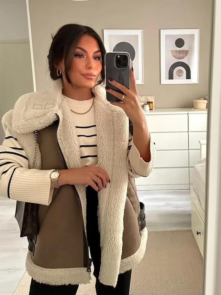 Vests TRAF Women Vest 2022 Autumn Winter Stitching Lambswool Imitation Leather Vest Coat Vintage Sleeveless Pockets Female Waistcoat, Khaki
Vests TRAF Women Vest 2022 Autumn Winter Stitching Lambswool Imitation Leather Vest Coat Vintage Sleeveless Pockets Female Waistcoat, Khaki