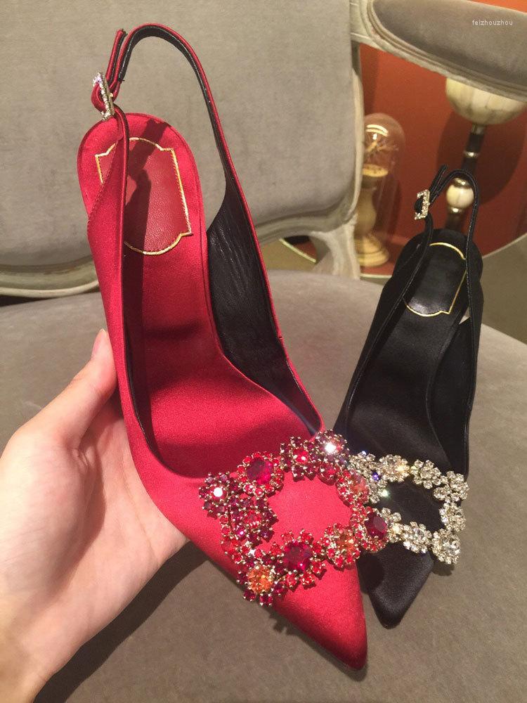 Dress Shoes 2023 European And American Ladies Pointed High Heels Red Silk Satin Fine Heel Rhinestone Square Wedding, Black 5 cm
Dress Shoes 2023 European And American Ladies Pointed High Heels Red Silk Satin Fine Heel Rhinestone Square Wedding, Black 5 cm