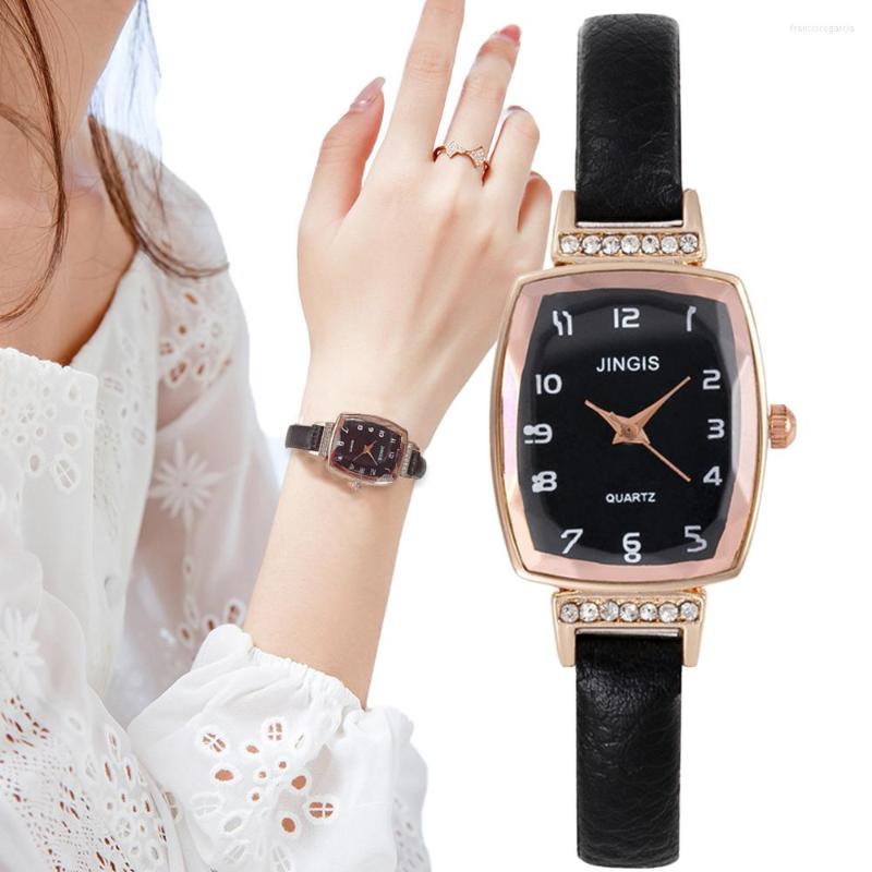 Wristwatches Luxury Diamond Women 2023 Fashion Watches Retro Number Rectangle Ladies Quartz Qualities Pink Leather Female Clock
Wristwatches Luxury Diamond Women 2023 Fashion Watches Retro Number Rectangle Ladies Quartz Qualities Pink Leather Female Clock