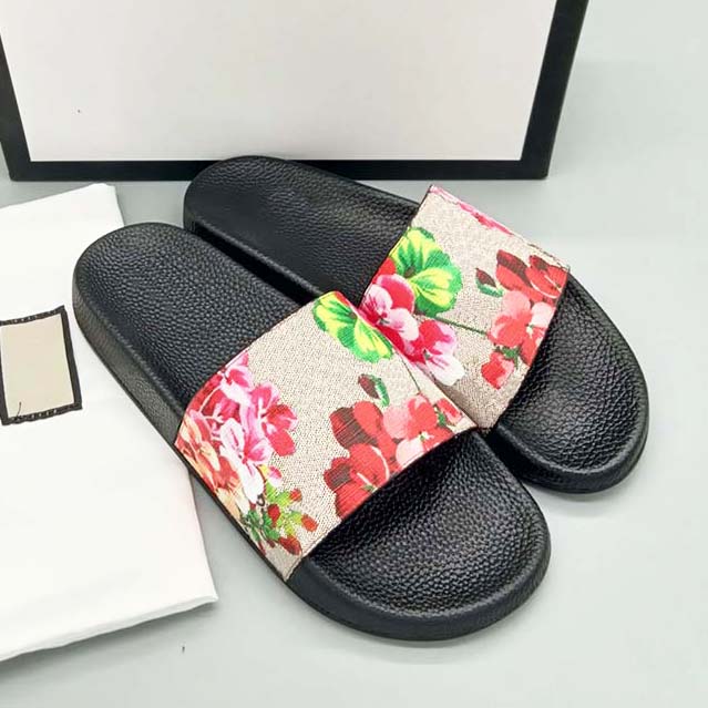 Women Men Rubber Slide Slipper Sandals Designer Slides Causal Non-Slip Slides Summer Flip Flops Outdoor Slippers 35-48, #2
Women Men Rubber Slide Slipper Sandals Designer Slides Causal Non-Slip Slides Summer Flip Flops Outdoor Slippers 35-48, #2