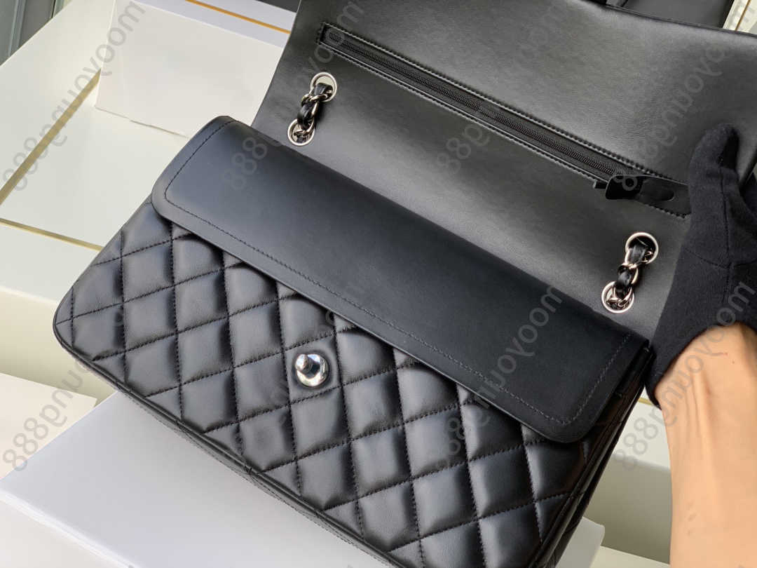 Shoulder Bags 10A Top Tier Quality Jumbo Double Flap Bag Luxury Designer 30CM Real Leather Caviar Lambskin Classic All Black Purse Quilted Handbag, 30cm beige caviar
Shoulder Bags 10A Top Tier Quality Jumbo Double Flap Bag Luxury Designer 30CM Real Leather Caviar Lambskin Classic All Black Purse Quilted Handbag, 30cm beige caviar
