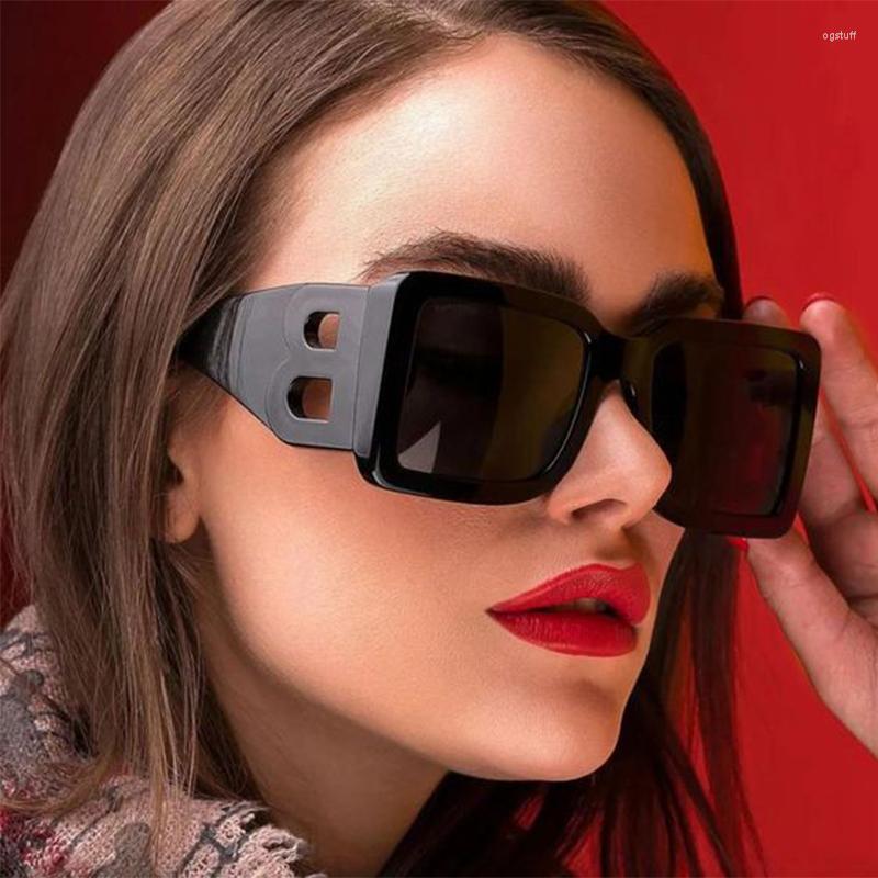 Sunglasses Oversized Women Big Frame Luxury The Letter B Female Fashion Shades UV400 Vintage Glasses Men
Sunglasses Oversized Women Big Frame Luxury The Letter B Female Fashion Shades UV400 Vintage Glasses Men