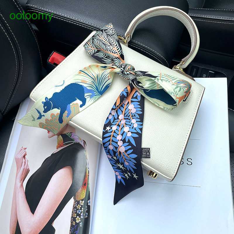 Hemres Designer Cravat New Ribbon Silk Twill Diagonal Scarf Mulberry Headband Handle Double Layer Handbag 7N0P
Hemres Designer Cravat New Ribbon Silk Twill Diagonal Scarf Mulberry Headband Handle Double Layer Handbag 7N0P
