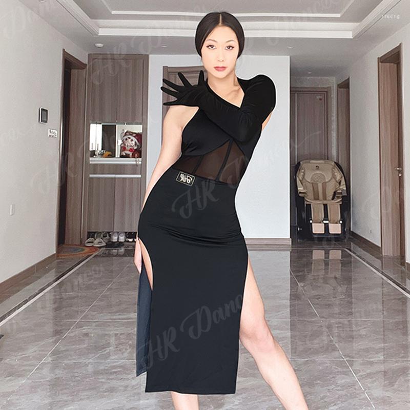 Stage Wear Latin Dance Dress Women Sexy Single-Sleeved Black Ballroom Competition Adult Practice Clothes BL8738
Stage Wear Latin Dance Dress Women Sexy Single-Sleeved Black Ballroom Competition Adult Practice Clothes BL8738