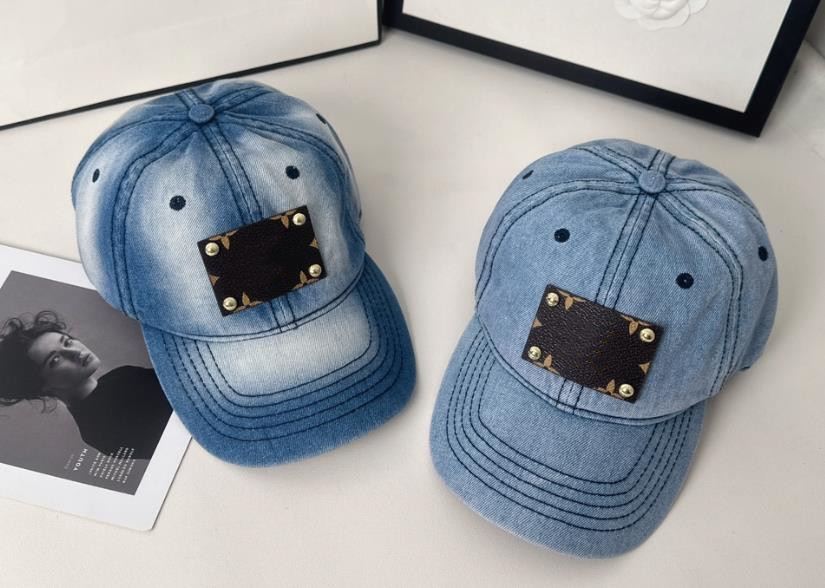 Top Female Korean version tide all matching leather label denim cap summer fashion sun protection sun hat
Top Female Korean version tide all matching leather label denim cap summer fashion sun protection sun hat