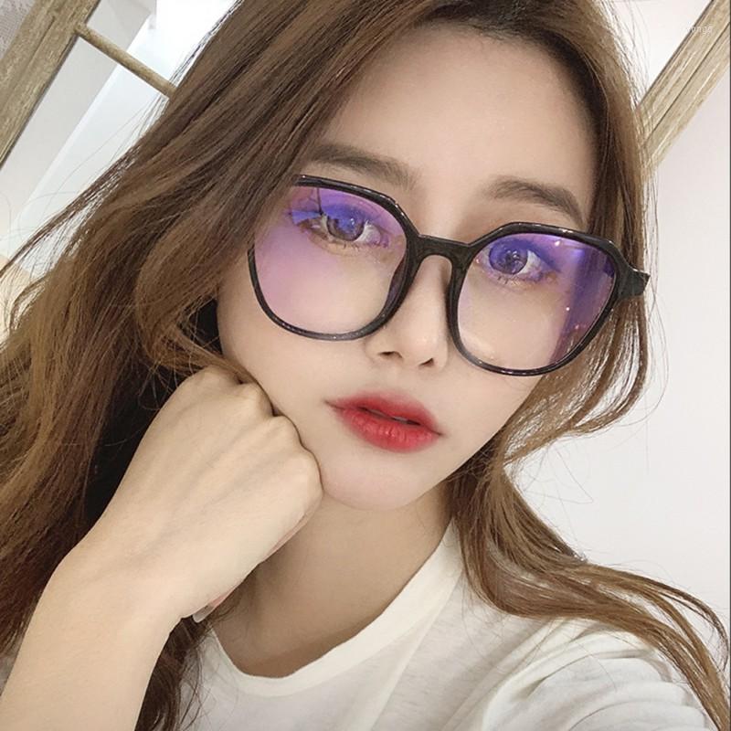 Sunglasses Fashion Retro Candy Color Square Large Frame Flat Mirror Glasses Eyewear Brand Desinger Sun
Sunglasses Fashion Retro Candy Color Square Large Frame Flat Mirror Glasses Eyewear Brand Desinger Sun