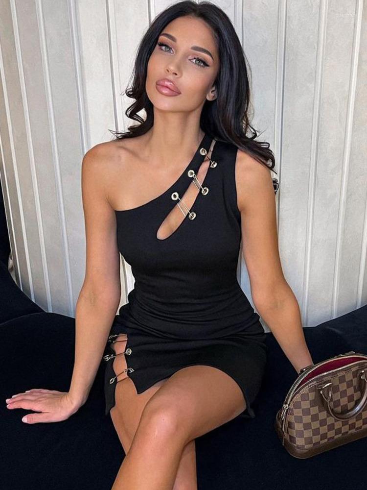 Casual Dresses Women Robe One Shoulder Backless Sleeveless Sexy Party Tank Dress Black Hollow Out Diagonal Collar Skinny Mini
Casual Dresses Women Robe One Shoulder Backless Sleeveless Sexy Party Tank Dress Black Hollow Out Diagonal Collar Skinny Mini