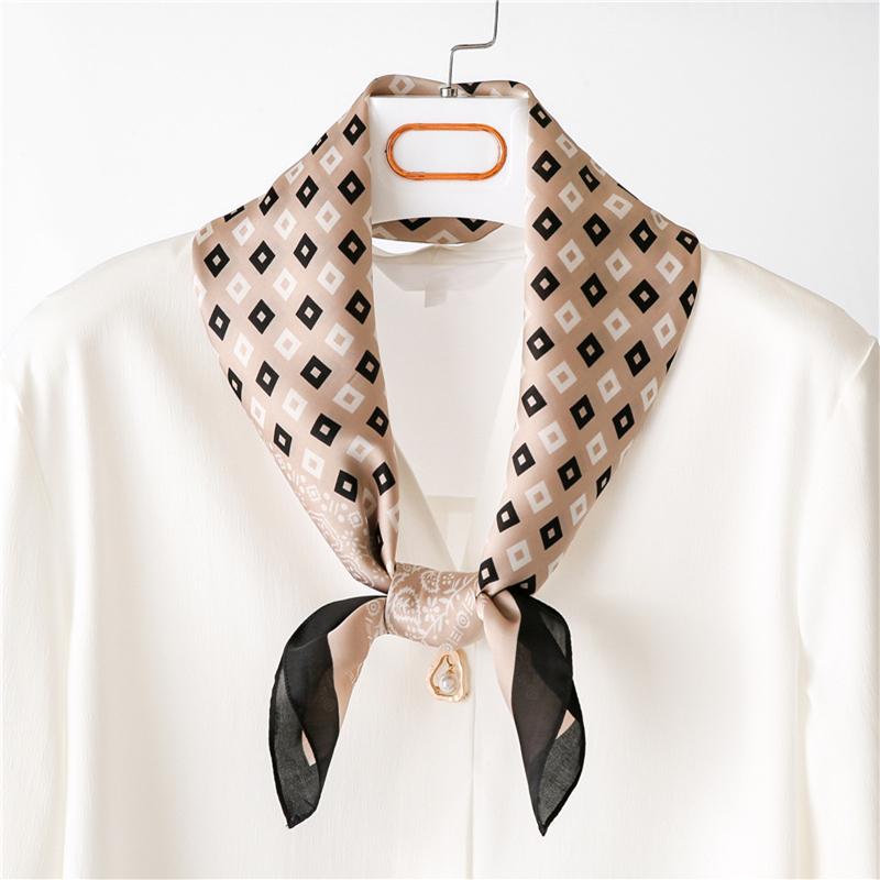 Scarves (70 70) Square Size Scarf Korea Silk Chiffon Muffler Headscarf Geometric Women Hair Tie Band French Classic Muslim Hijabs
Scarves (70 70) Square Size Scarf Korea Silk Chiffon Muffler Headscarf Geometric Women Hair Tie Band French Classic Muslim Hijabs