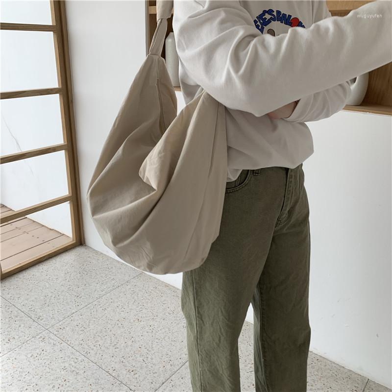 Evening Bags Retro Nylon Crossbody Shoulder Bag Simple Large-capacity Shopping Fashion Solid Color, Green
Evening Bags Retro Nylon Crossbody Shoulder Bag Simple Large-capacity Shopping Fashion Solid Color, Green