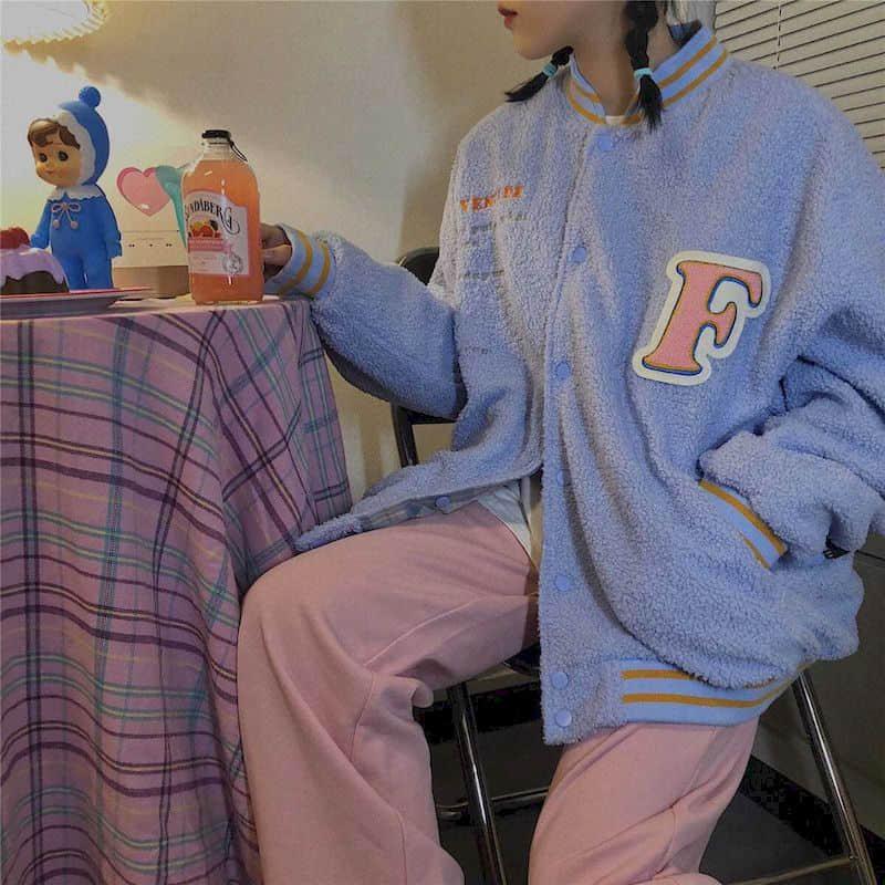 Women's Jackets Lamb Wool Double-sided Women Jacket 2023 Spring Autumn Korean Check Harajuku BF Student Baseball Uniform Coat Vintage Tops, Purple blue
Women's Jackets Lamb Wool Double-sided Women Jacket 2023 Spring Autumn Korean Check Harajuku BF Student Baseball Uniform Coat Vintage Tops, Purple blue