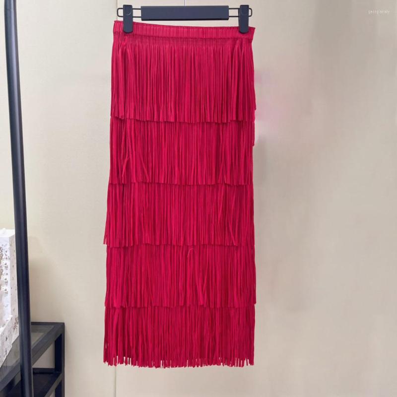 Skirts Spring And Summer The Latest Heavy Industry Layer Fringed Half Skirt Fabric Refreshing Elastic Waist Top Everything, Red
Skirts Spring And Summer The Latest Heavy Industry Layer Fringed Half Skirt Fabric Refreshing Elastic Waist Top Everything, Red
