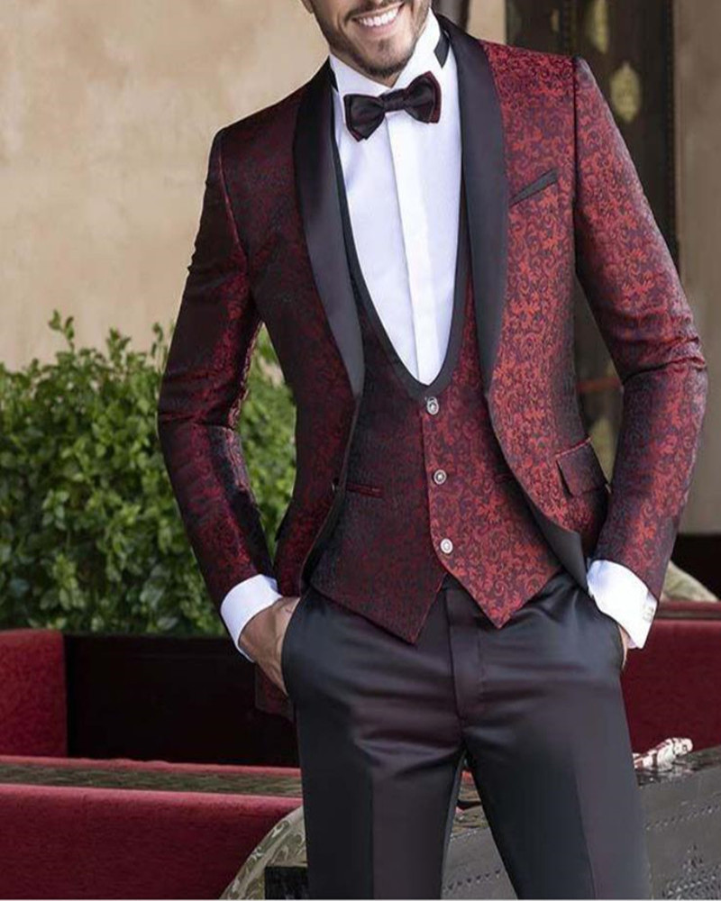 Men's Suits Blazers Burgundy Jacquard Men Wedding Tuxedos Black Shawl Lapel One Button Groom Tuxedos Men Wedding/Dinner/Darty Dress JacketPantsTie 230509
Men's Suits Blazers Burgundy Jacquard Men Wedding Tuxedos Black Shawl Lapel One Button Groom Tuxedos Men Wedding/Dinner/Darty Dress JacketPantsTie 230509