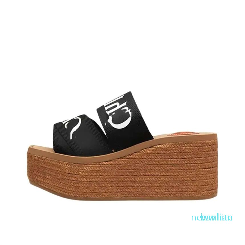 Designer Sandals Women's Sandals Slipper Slipper Casual Slippers Flip-flops indoor and outdoor shoes, As shown in the picture2
Designer Sandals Women's Sandals Slipper Slipper Casual Slippers Flip-flops indoor and outdoor shoes, As shown in the picture2