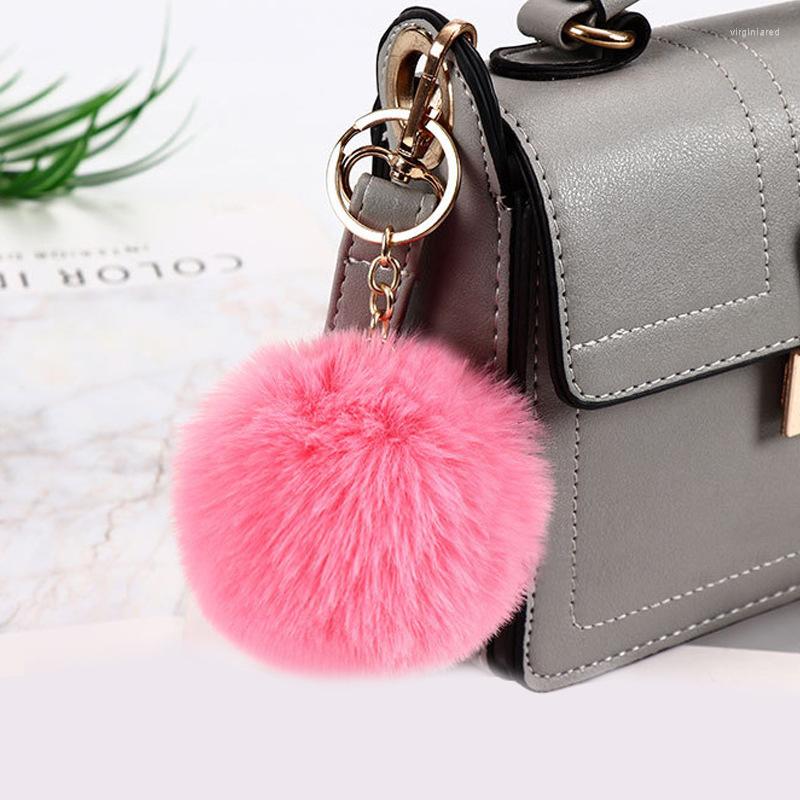 Keychains 16 Colors Pompom Car Keychian For Women Men Round Shaped Keys Holder Fake Fur Ball Metal Key Chains Gift
Keychains 16 Colors Pompom Car Keychian For Women Men Round Shaped Keys Holder Fake Fur Ball Metal Key Chains Gift
